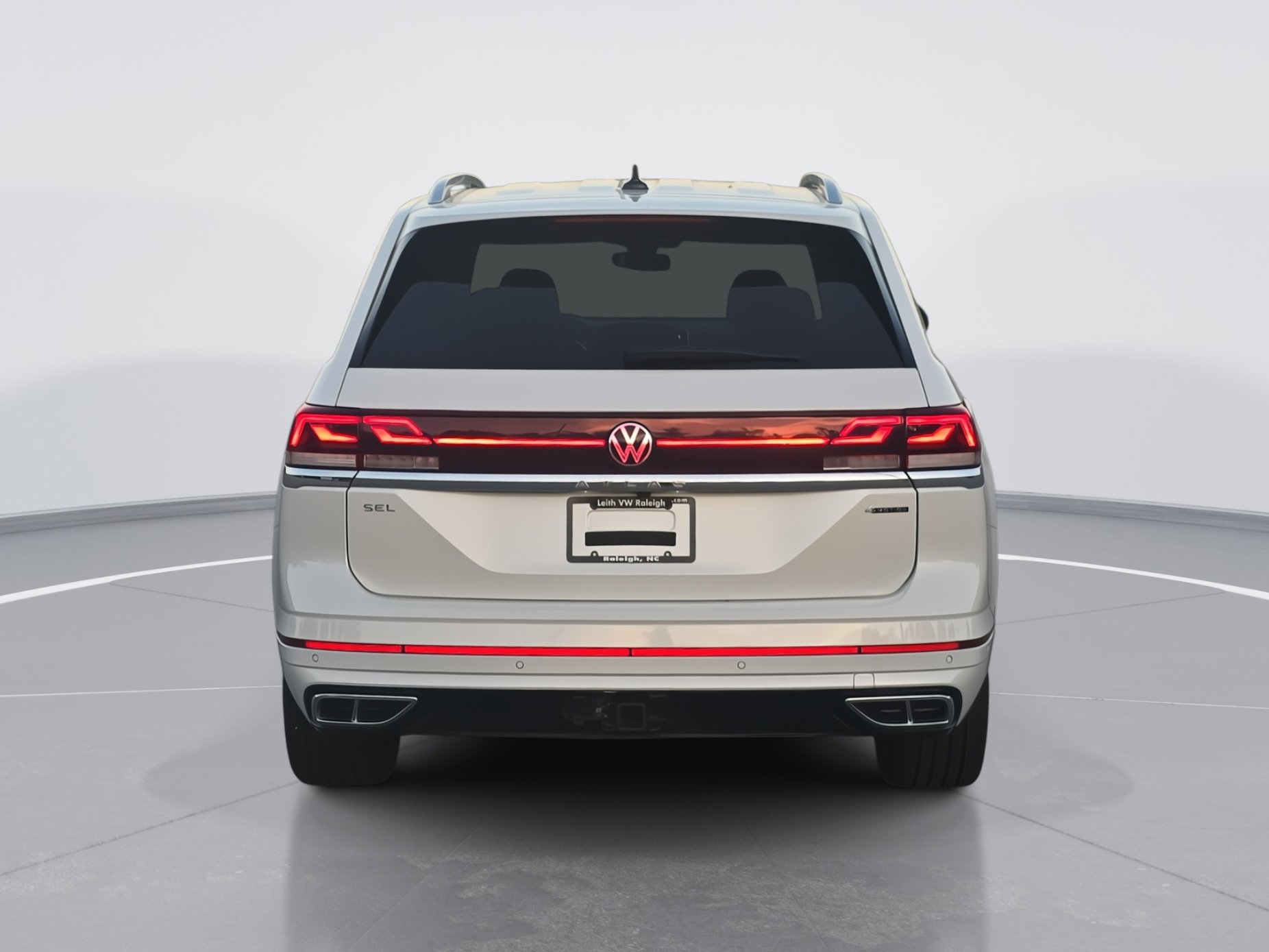 2025 Volkswagen Atlas SEL Premium R-Line photo 3