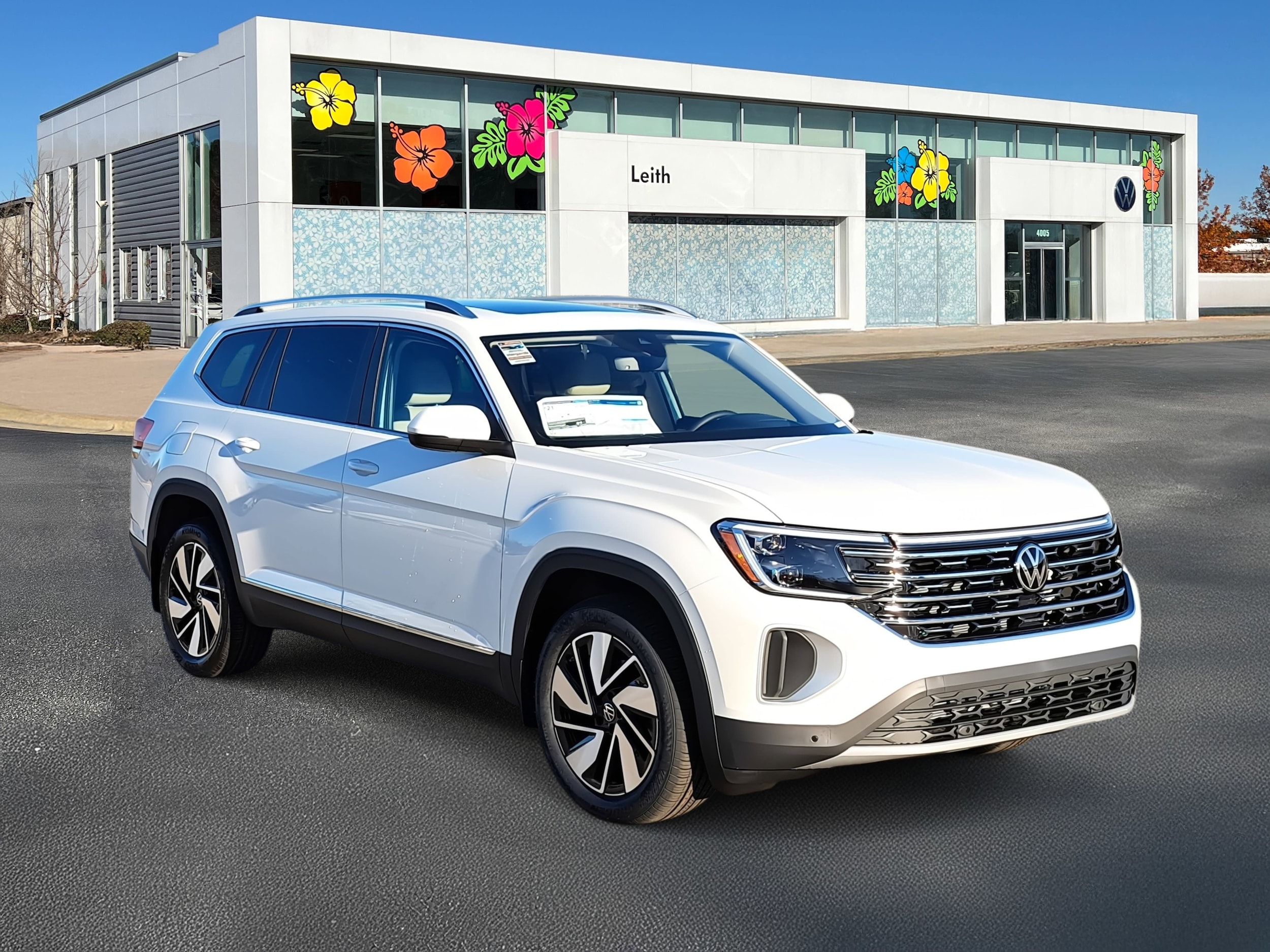 2026 Volkswagen Atlas SEL's photo
