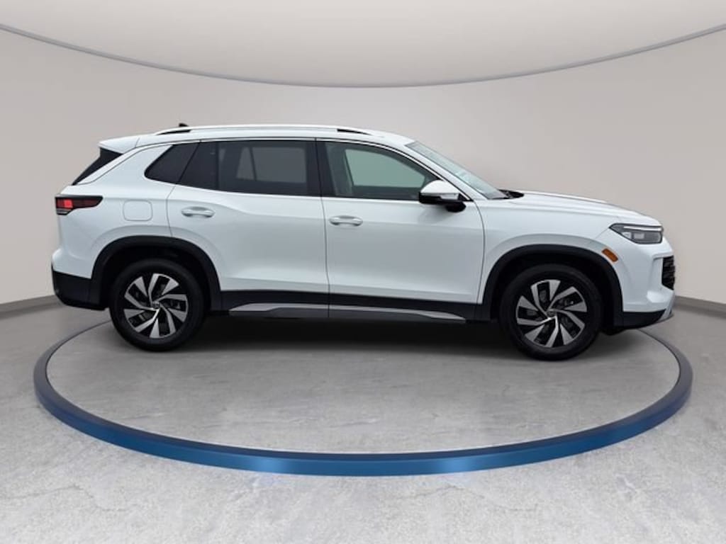 New 2026 Volkswagen Tiguan S SUV