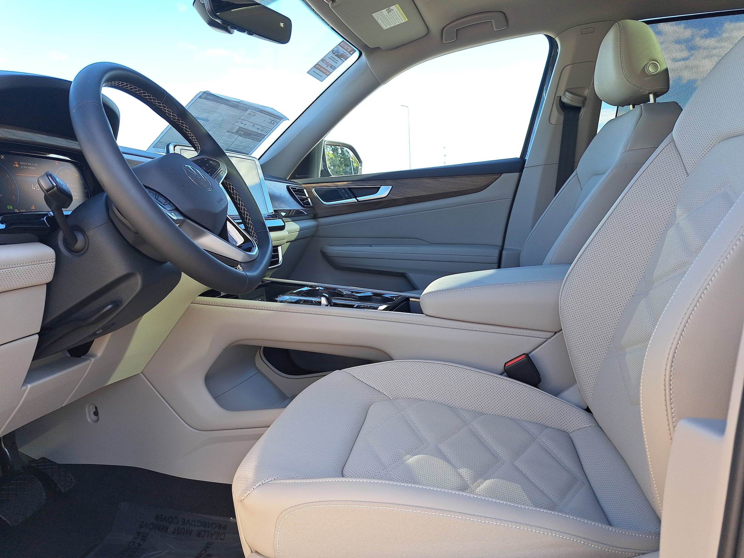 2026 Volkswagen Atlas SE w/Tech - Photo 16