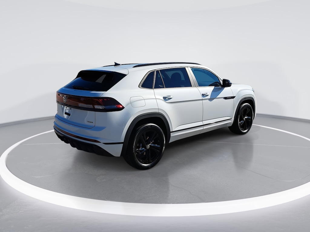New 2026 Volkswagen Atlas Cross Sport 2.0T SEL R-Line Black SUV