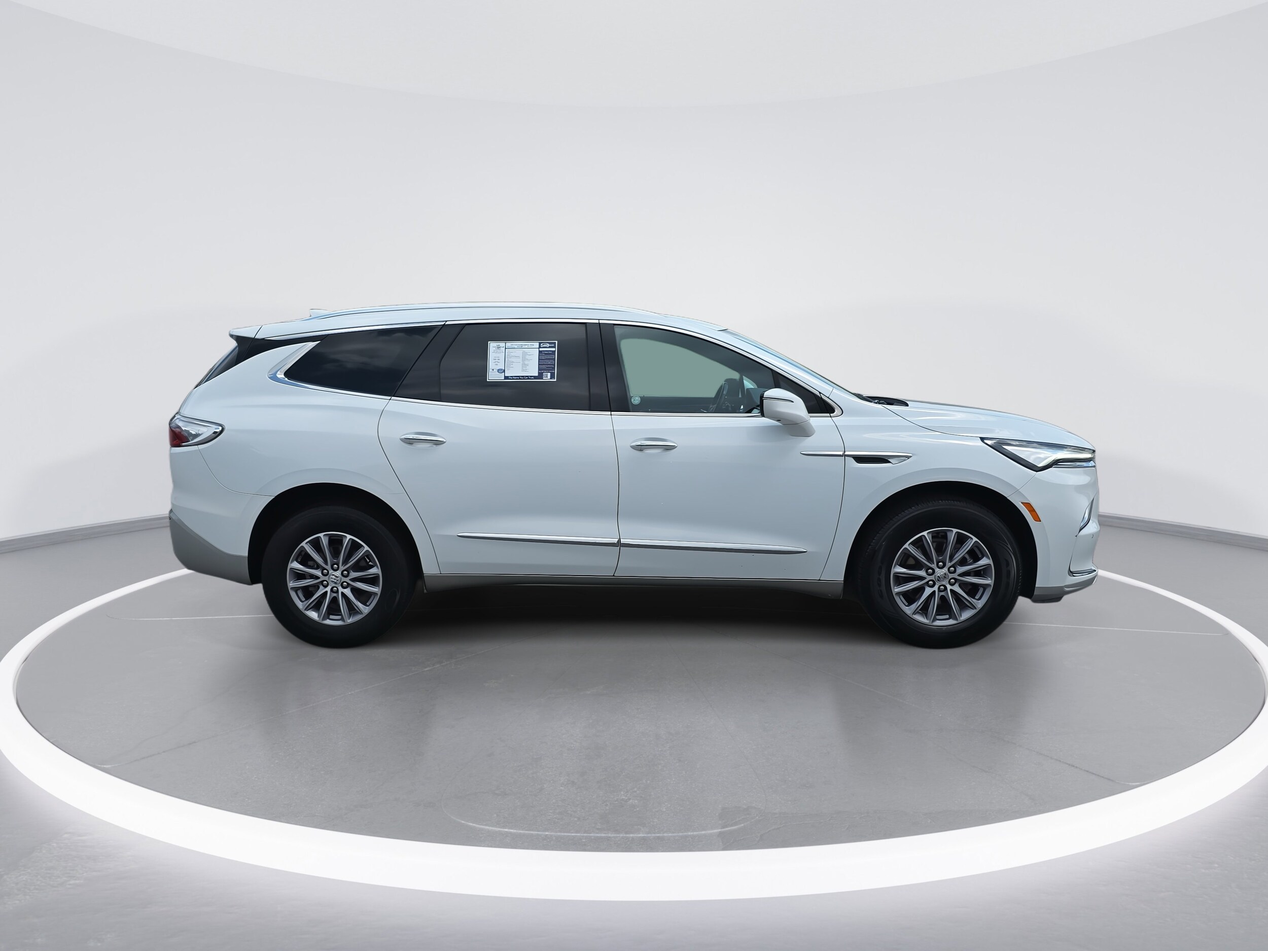 2024 Buick Enclave Premium photo 2