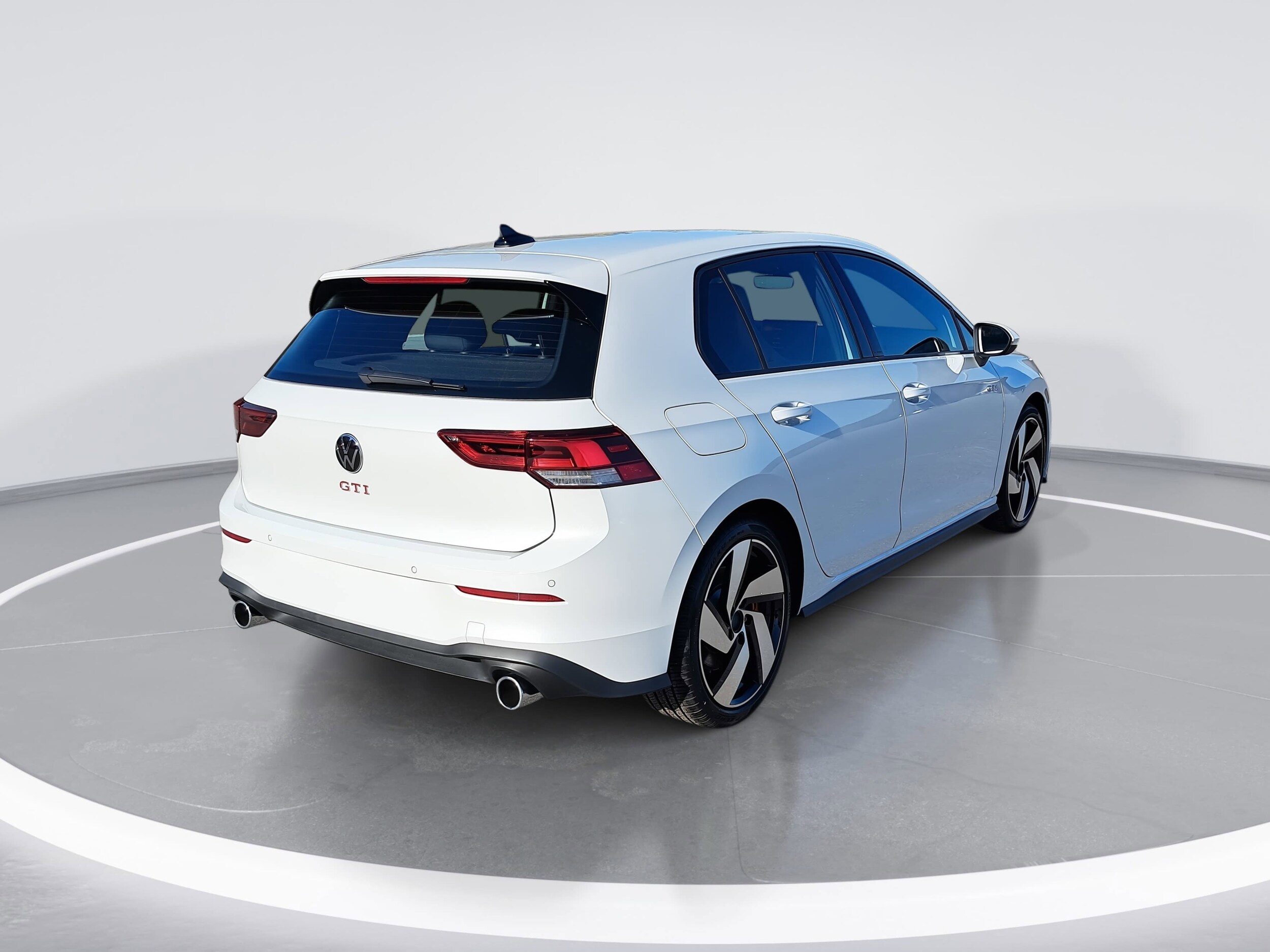 2026 Volkswagen Golf GTI S photo 3