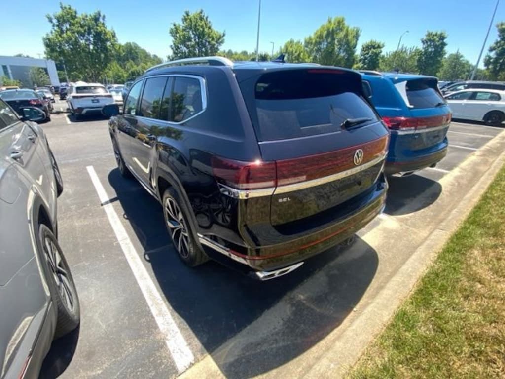 Used 2026 Volkswagen Atlas 2.0T SEL Premium R-Line SUV