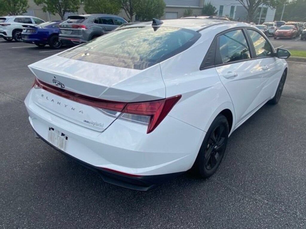 Used 2023 Hyundai Elantra HEV Blue Sedan