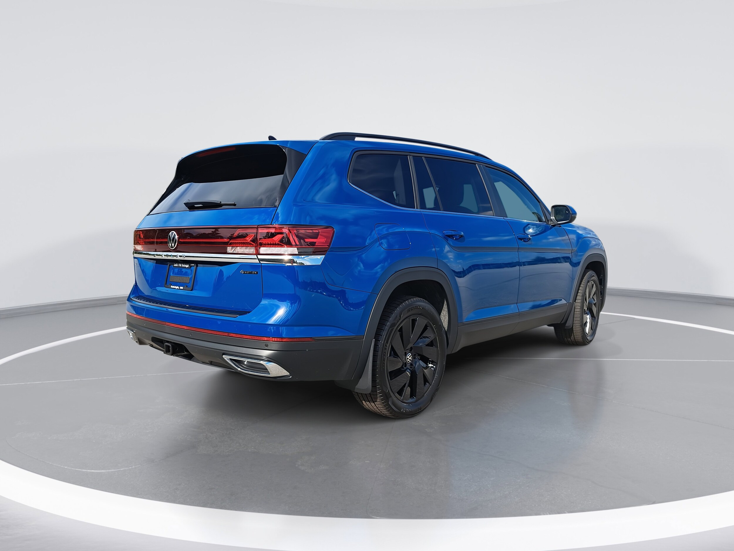 2026 Volkswagen Atlas SE Technology photo 3