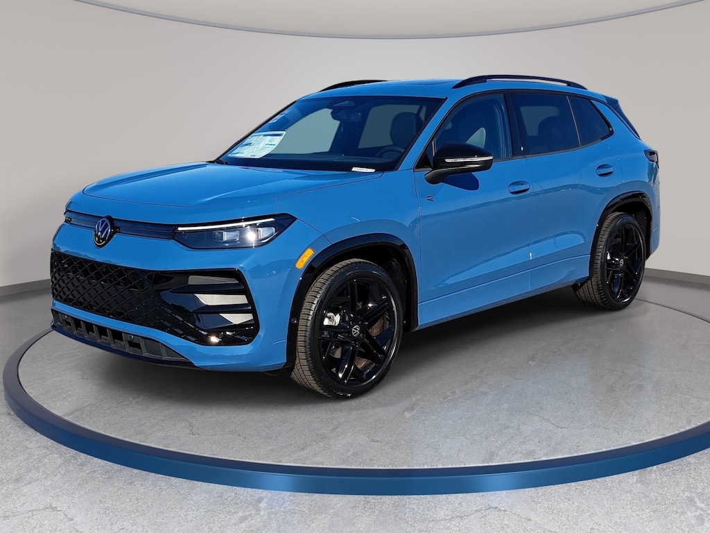 New 2026 Volkswagen Tiguan 2.0T SE R-Line Black SUV