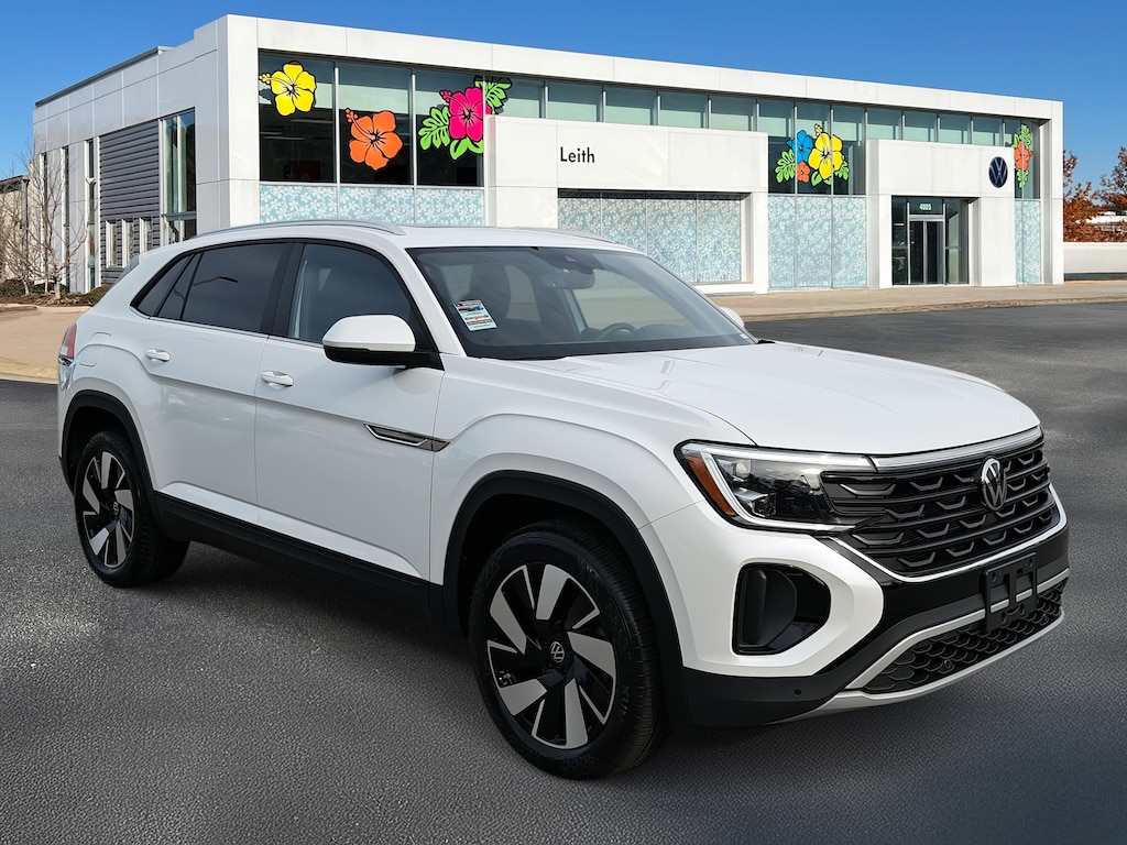 New 2026 Volkswagen Atlas Cross Sport 2.0T SE w/Technology SUV