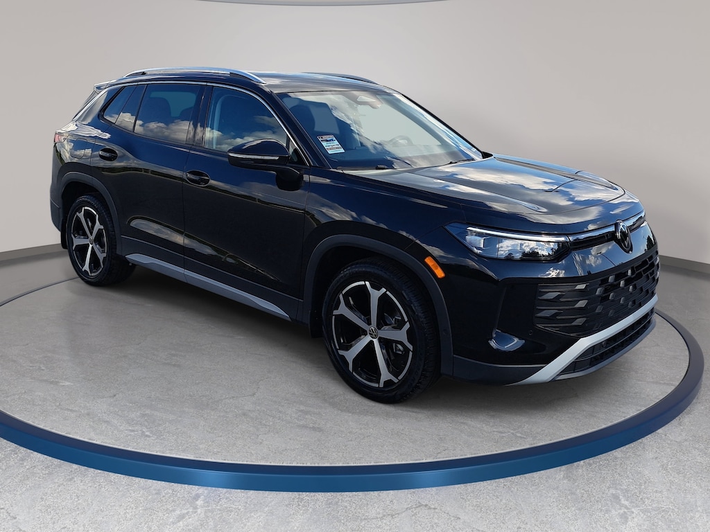 New 2026 Volkswagen Tiguan SE SUV