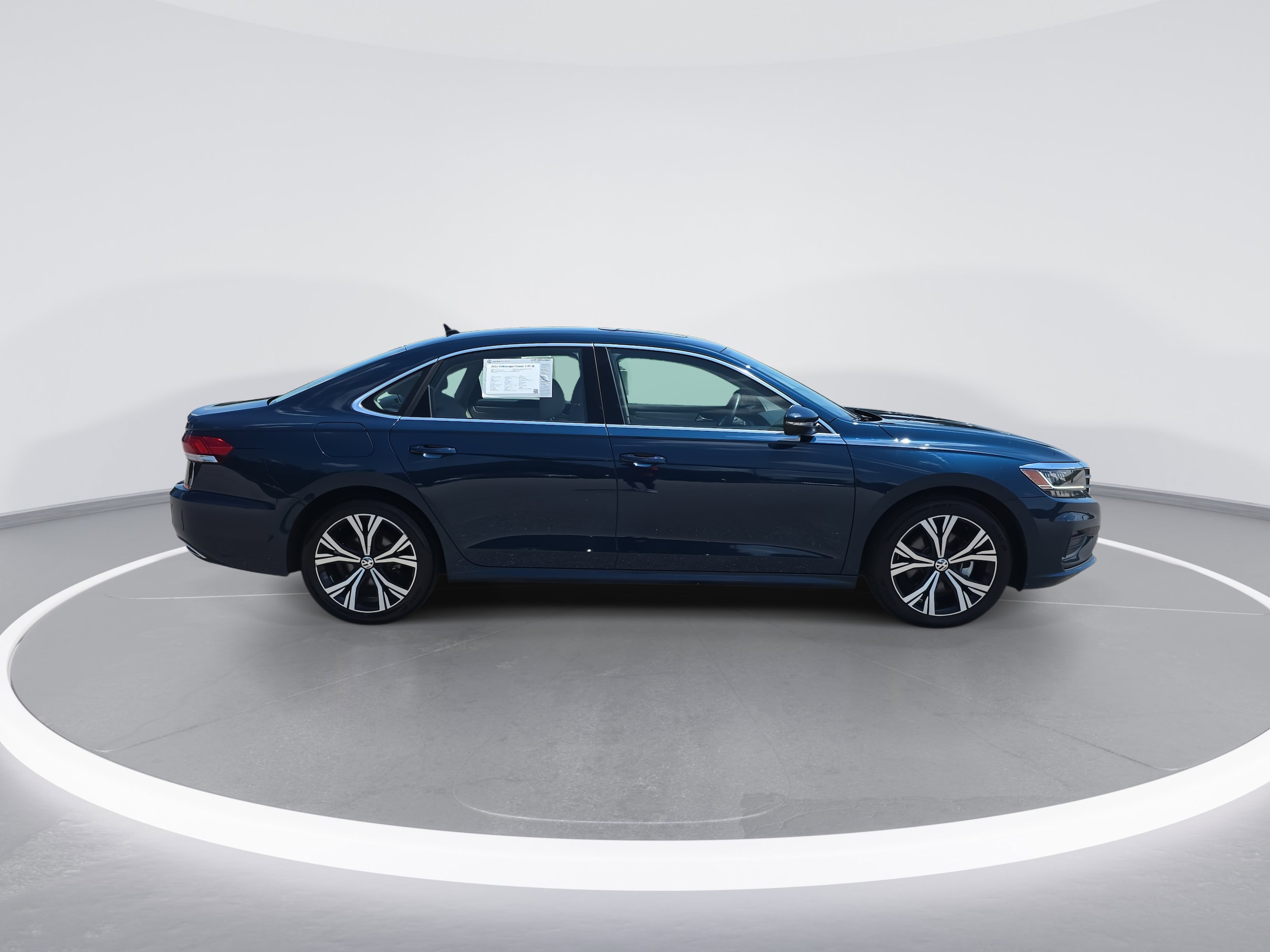 1VWSA7A33MC008182