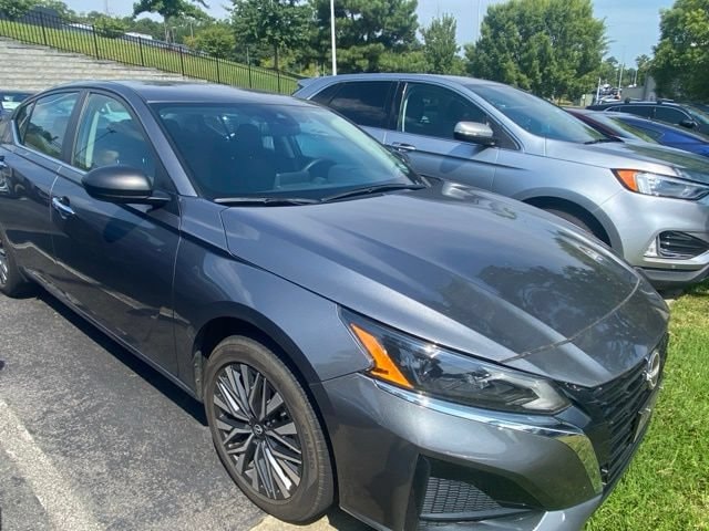 2025 Nissan Altima