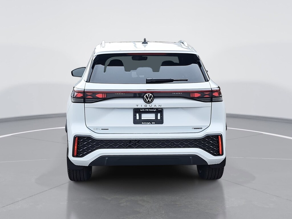 New 2026 Volkswagen Tiguan 2.0T SEL R-Line Turbo SUV