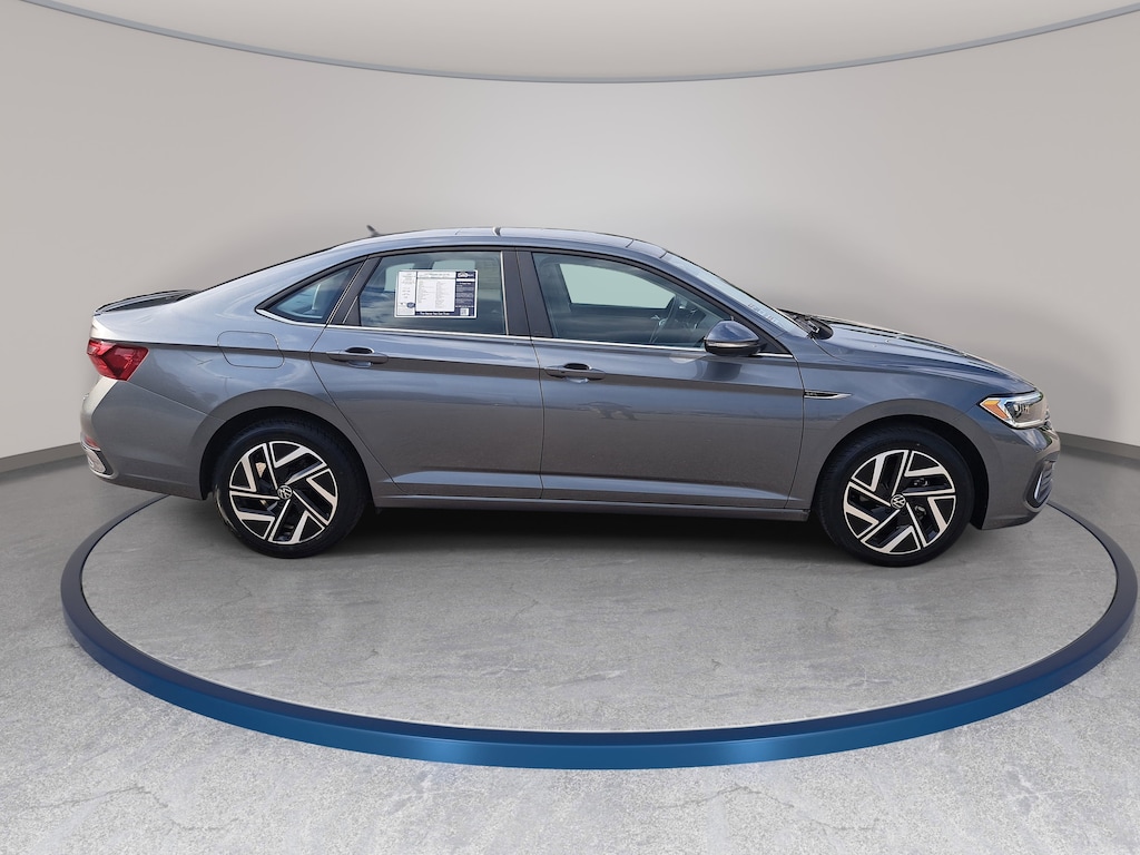 Certified 2024 Volkswagen Jetta 1.5T SEL Sedan
