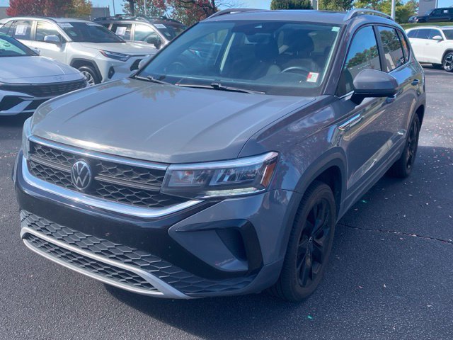 Used 2022 Volkswagen Taos 1.5T SE 4MOTION SUV