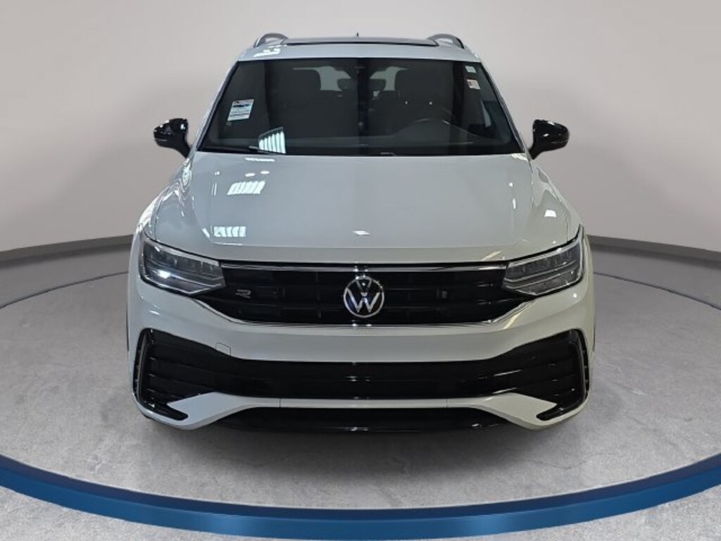 Used 2024 Volkswagen Tiguan 2.0T SE R-Line Black SUV