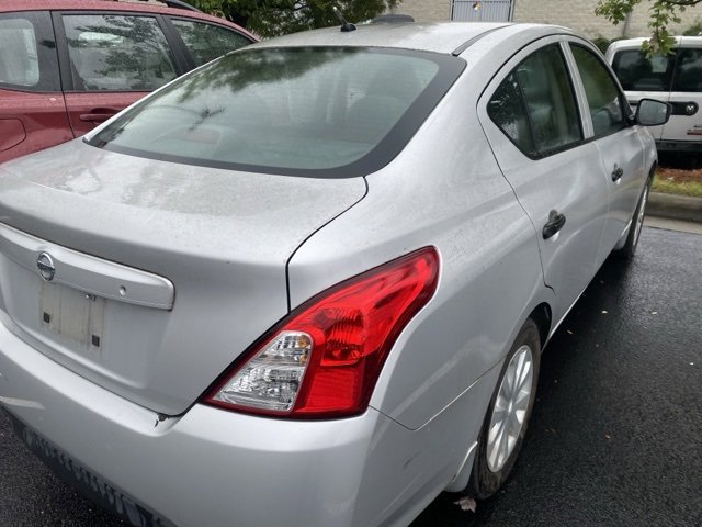 2016 Nissan Versa 1.6 S photo 4