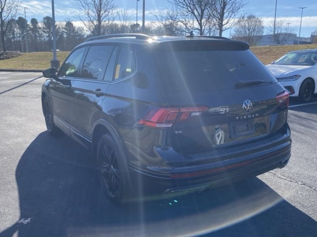 Used 2022 Volkswagen Tiguan 2.0T SE R-Line Black SUV