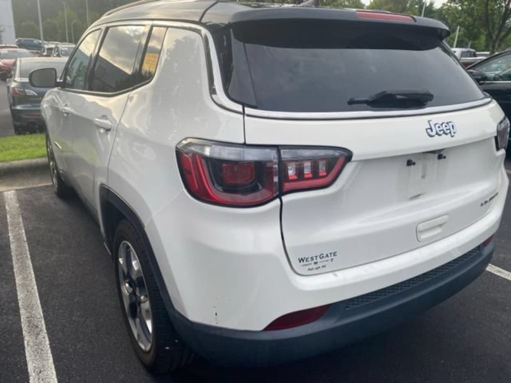 Used 2019 Jeep Compass Limited FWD SUV