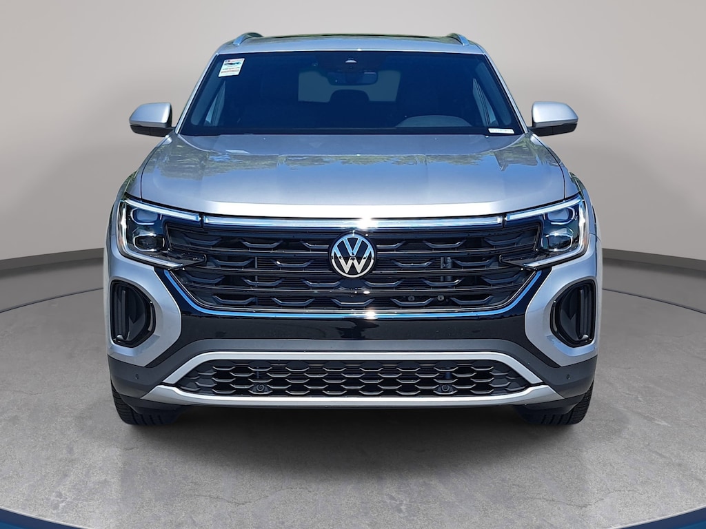 New 2026 Volkswagen Atlas Cross Sport 2.0T SE w/Technology SUV