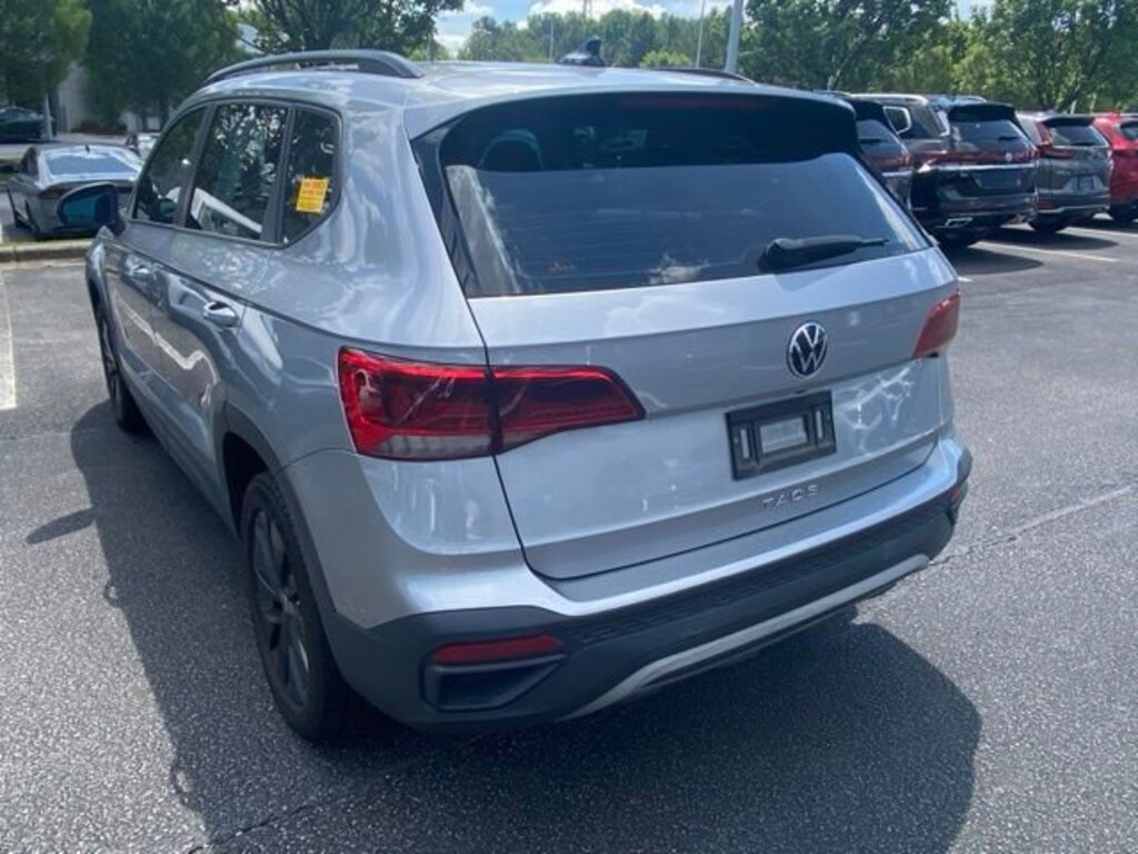 Used 2022 Volkswagen Taos 1.5T S SUV