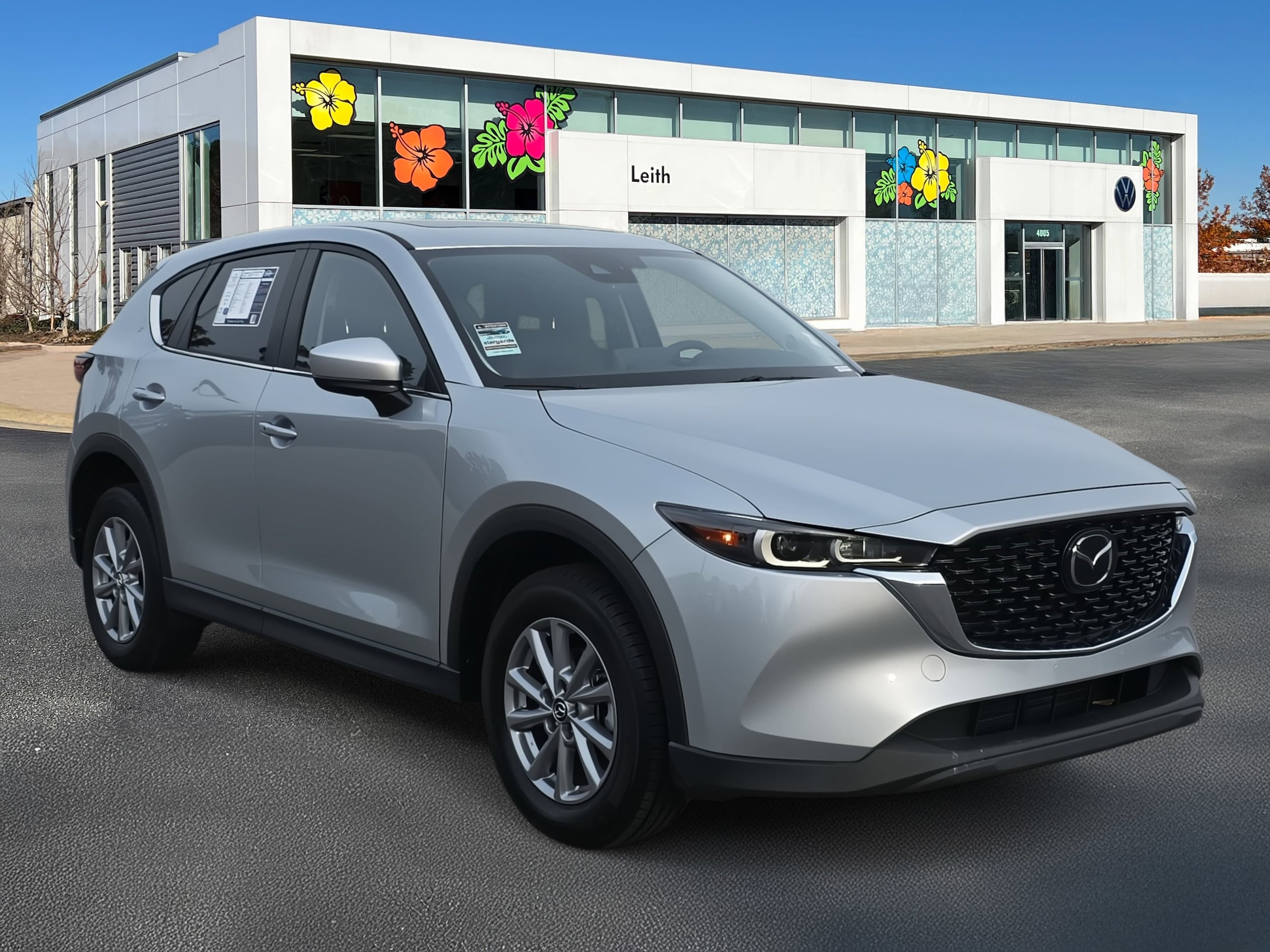 2023 Mazda CX-5 S Preferred package's photo