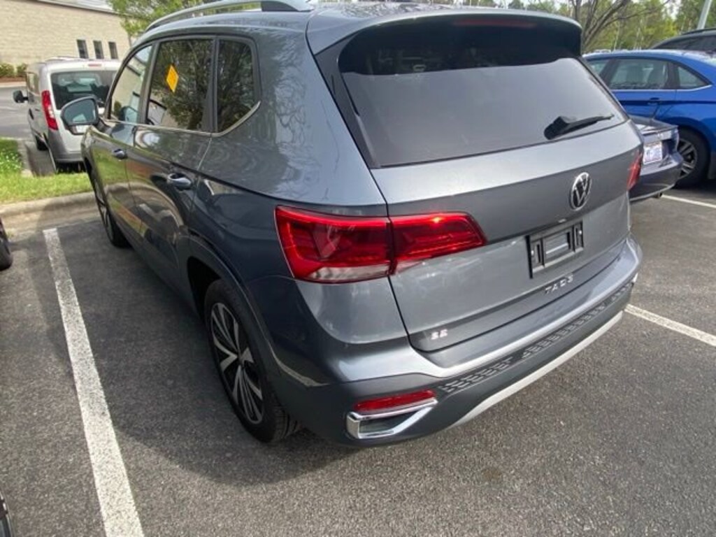 Used 2024 Volkswagen Taos 1.5T SE SUV