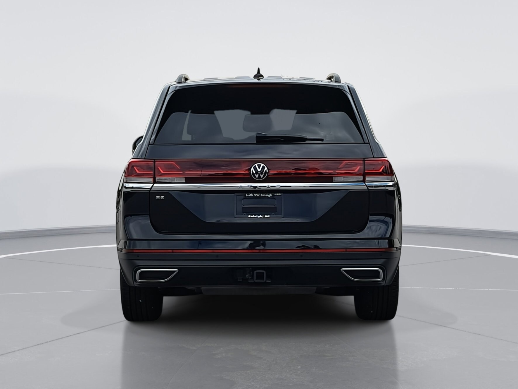 2024 Volkswagen Atlas SE Technology photo 3