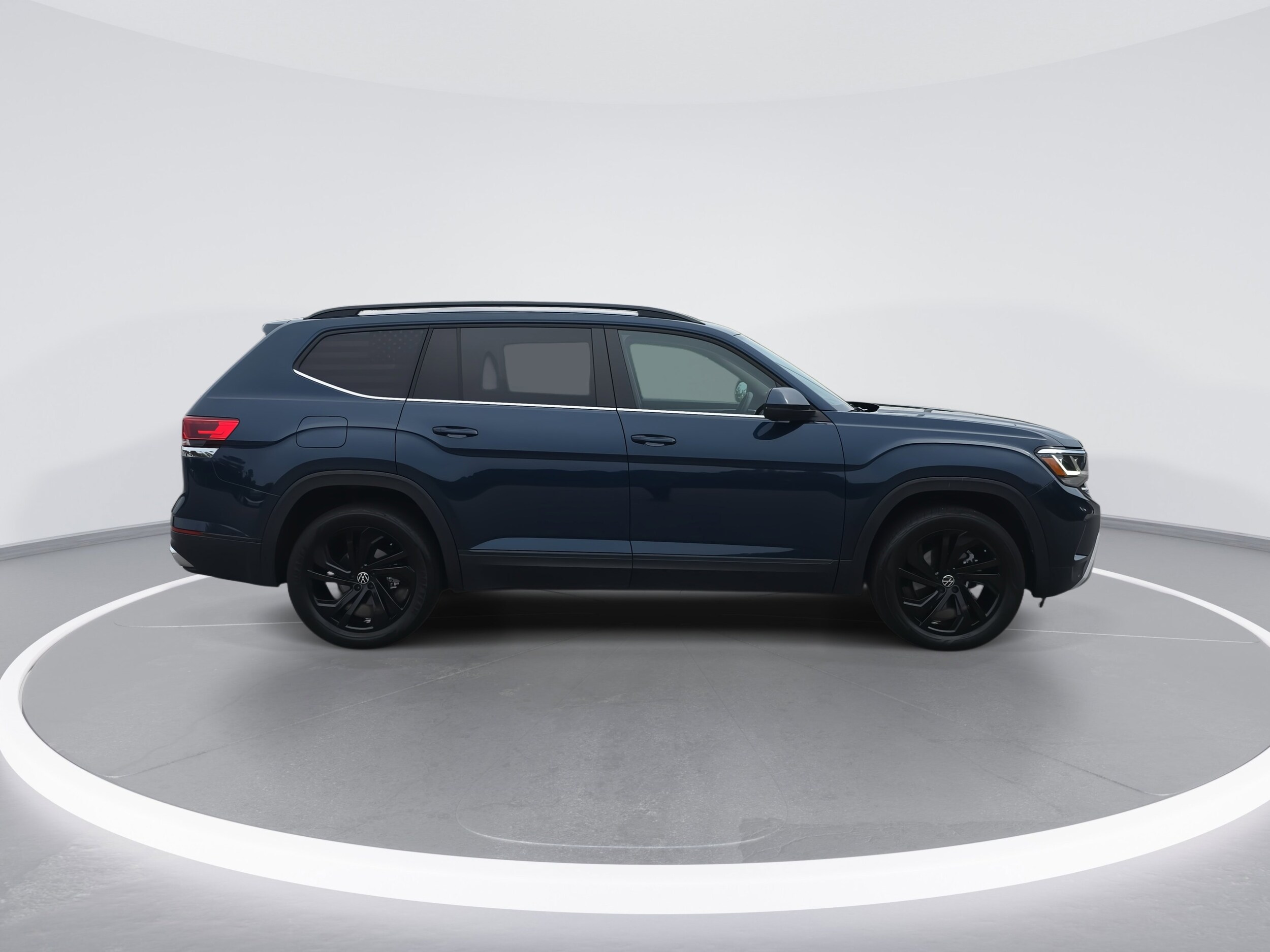 2022 Volkswagen Atlas V6 SE Technology photo 2