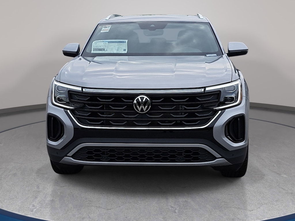 New 2026 Volkswagen Atlas Cross Sport 2.0T SE w/Technology SUV