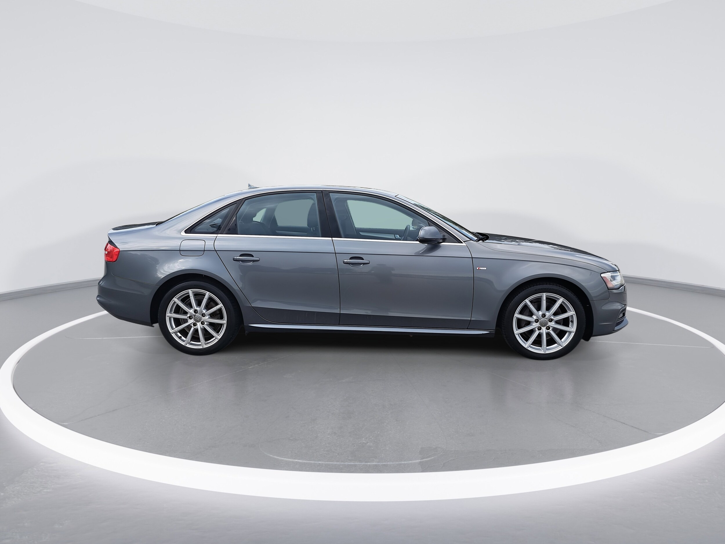 2015 Audi A4 2.0T Premium Plus Quattro photo 2