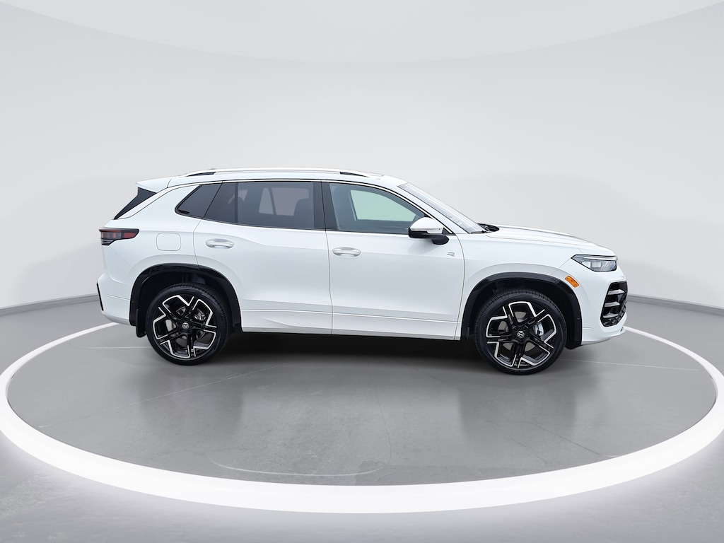 New 2026 Volkswagen Tiguan 2.0T SEL R-Line Turbo SUV