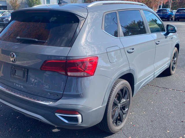 Used 2022 Volkswagen Taos 1.5T SE 4MOTION SUV