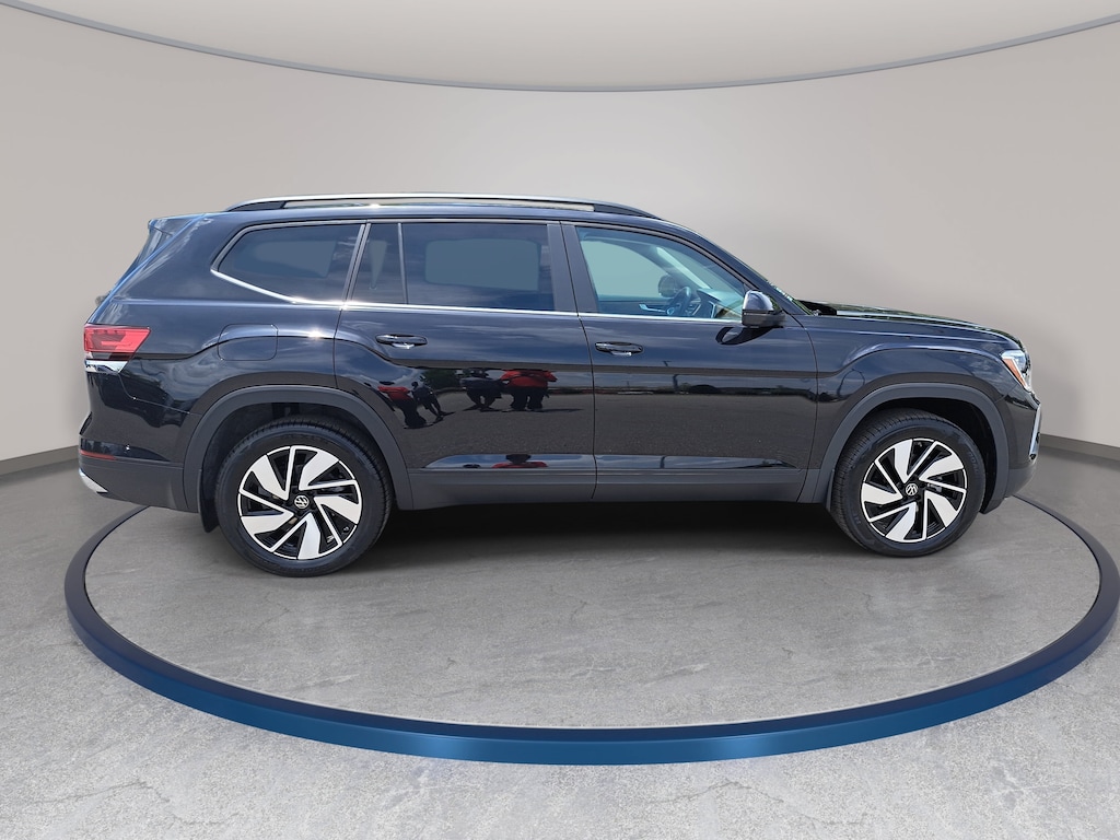 New 2026 Volkswagen Atlas 2.0T SE w/Technology SUV