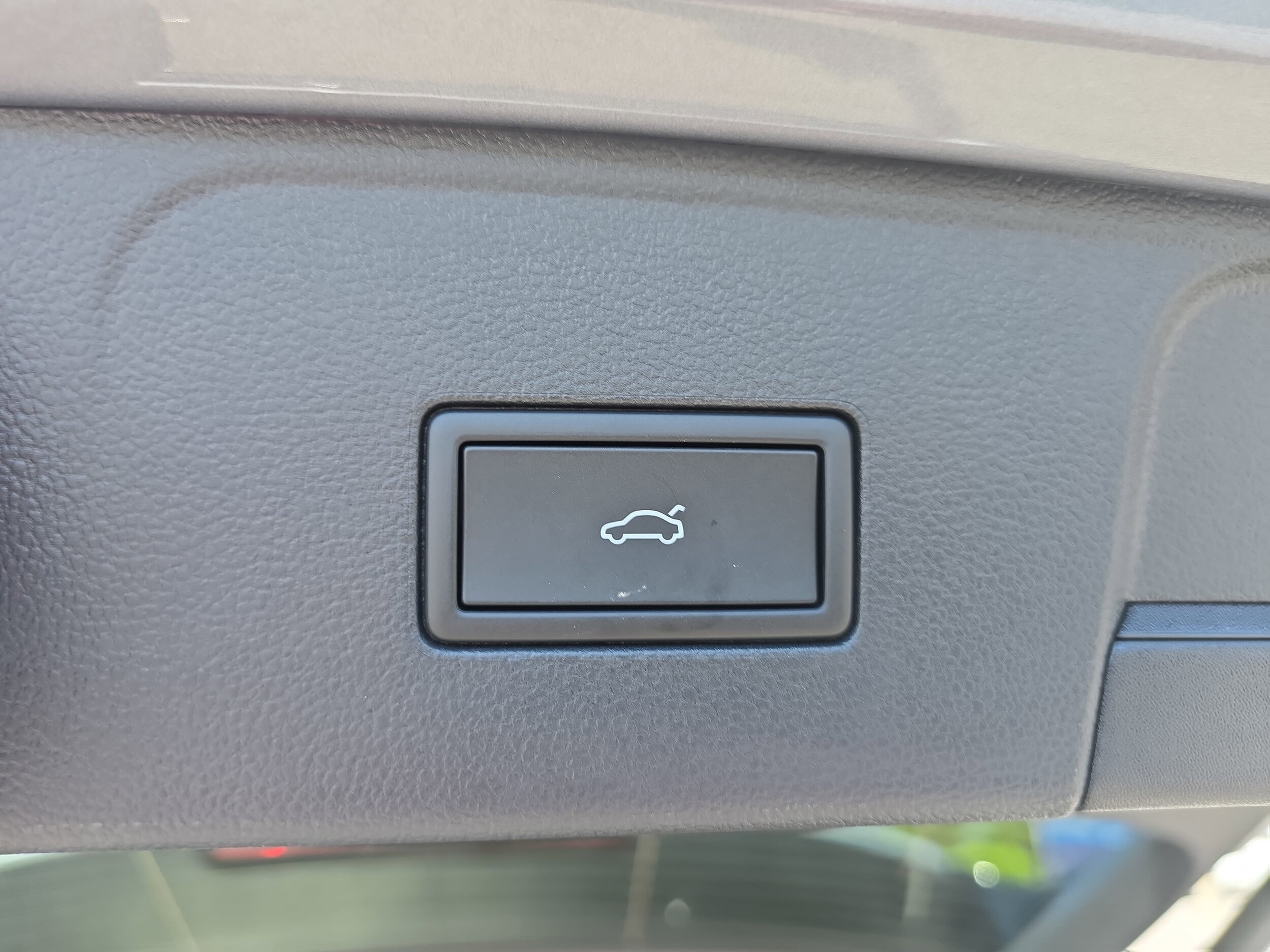 2026 Volkswagen Atlas SE w/Tech - Photo 11