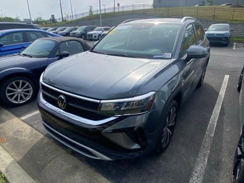 Used 2024 Volkswagen Taos 1.5T SE SUV