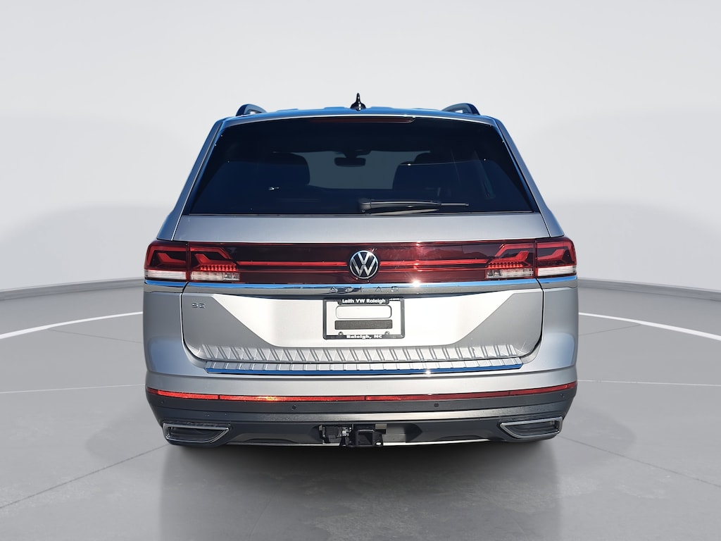 New 2026 Volkswagen Atlas 2.0T SE w/Technology SUV