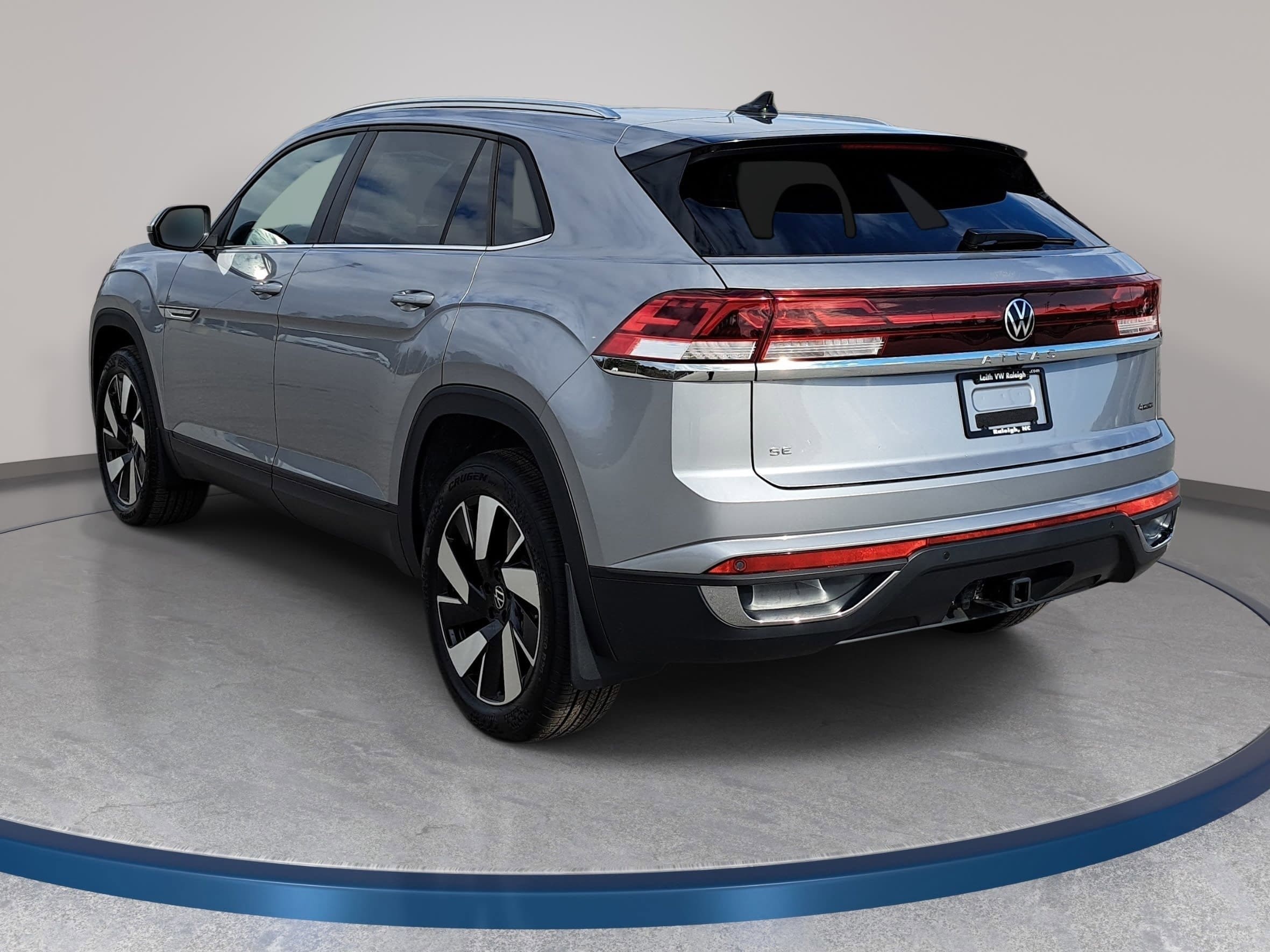 2026 Volkswagen Atlas Cross Sport SE w/Tech - Photo 7