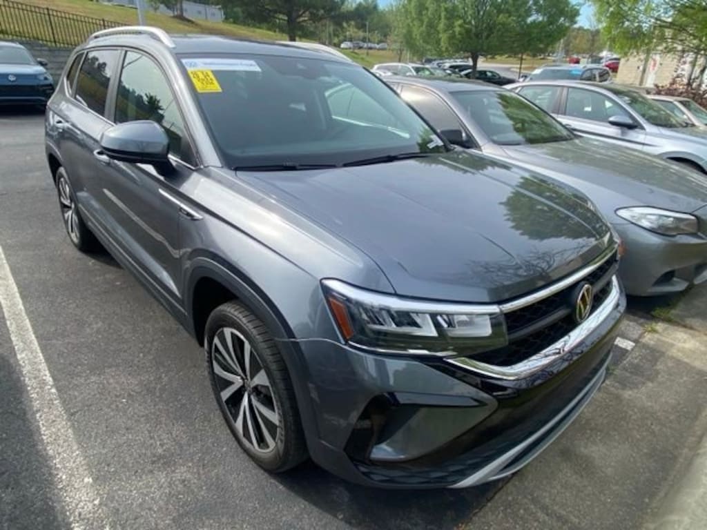 Used 2024 Volkswagen Taos 1.5T SE SUV