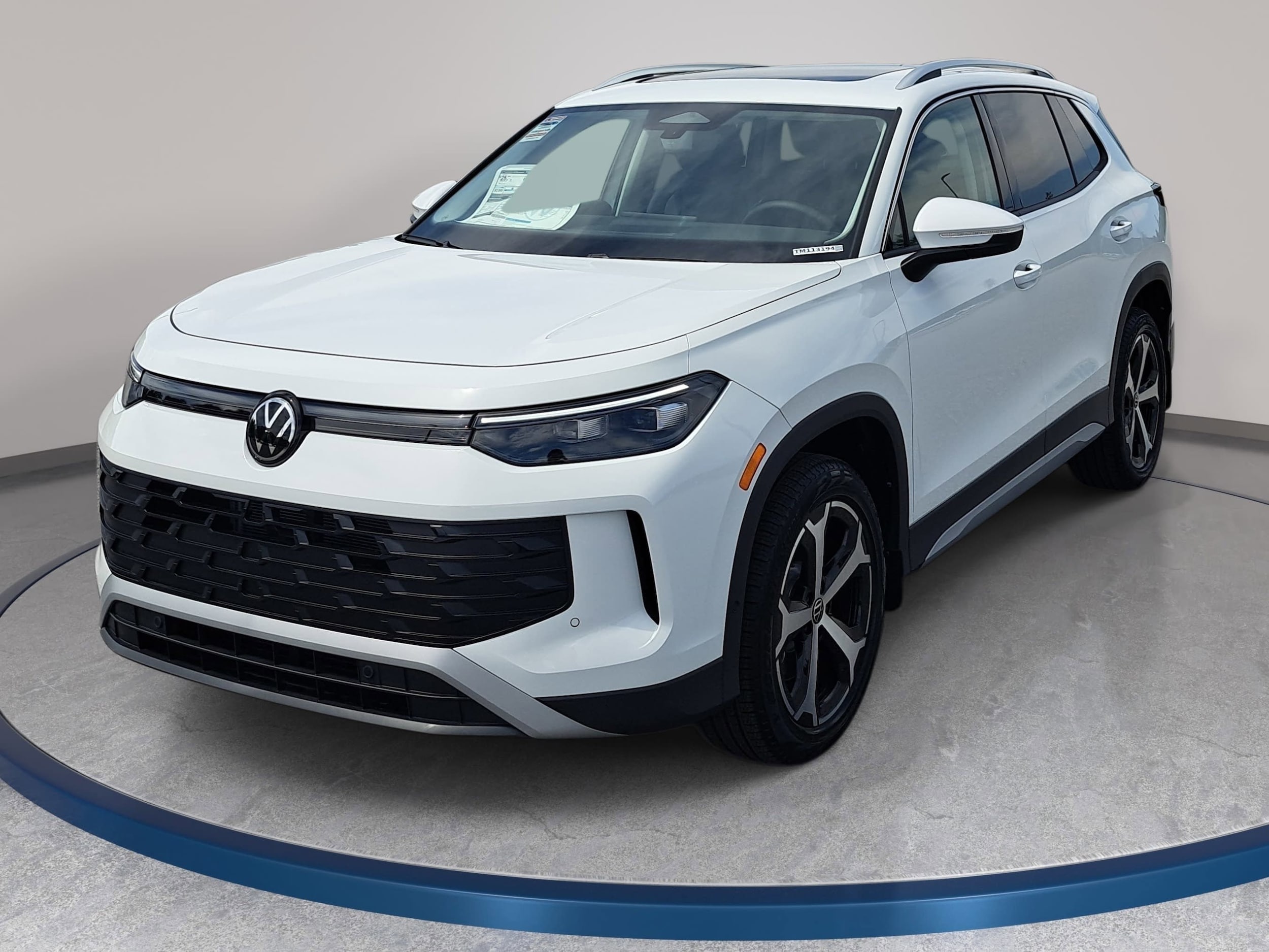 2026 Volkswagen Tiguan 2.0T SE 4Motion's photo