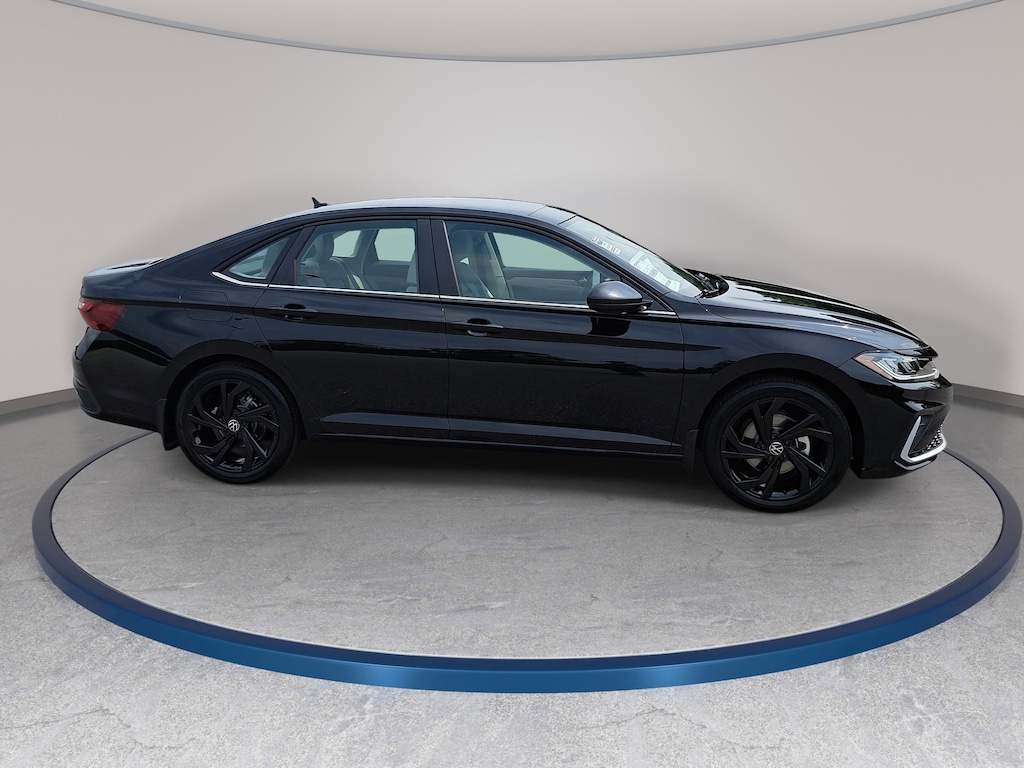 New 2026 Volkswagen Jetta 1.5T SE Sedan