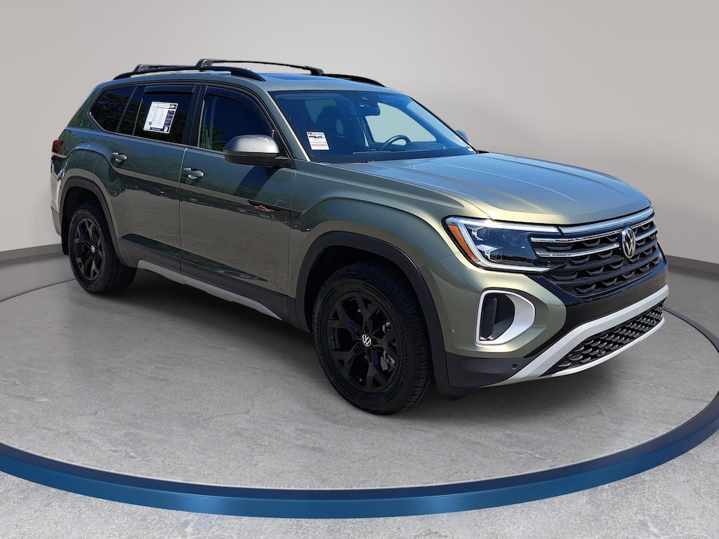 Used 2024 Volkswagen Atlas 2.0T Peak Edition SEL SUV