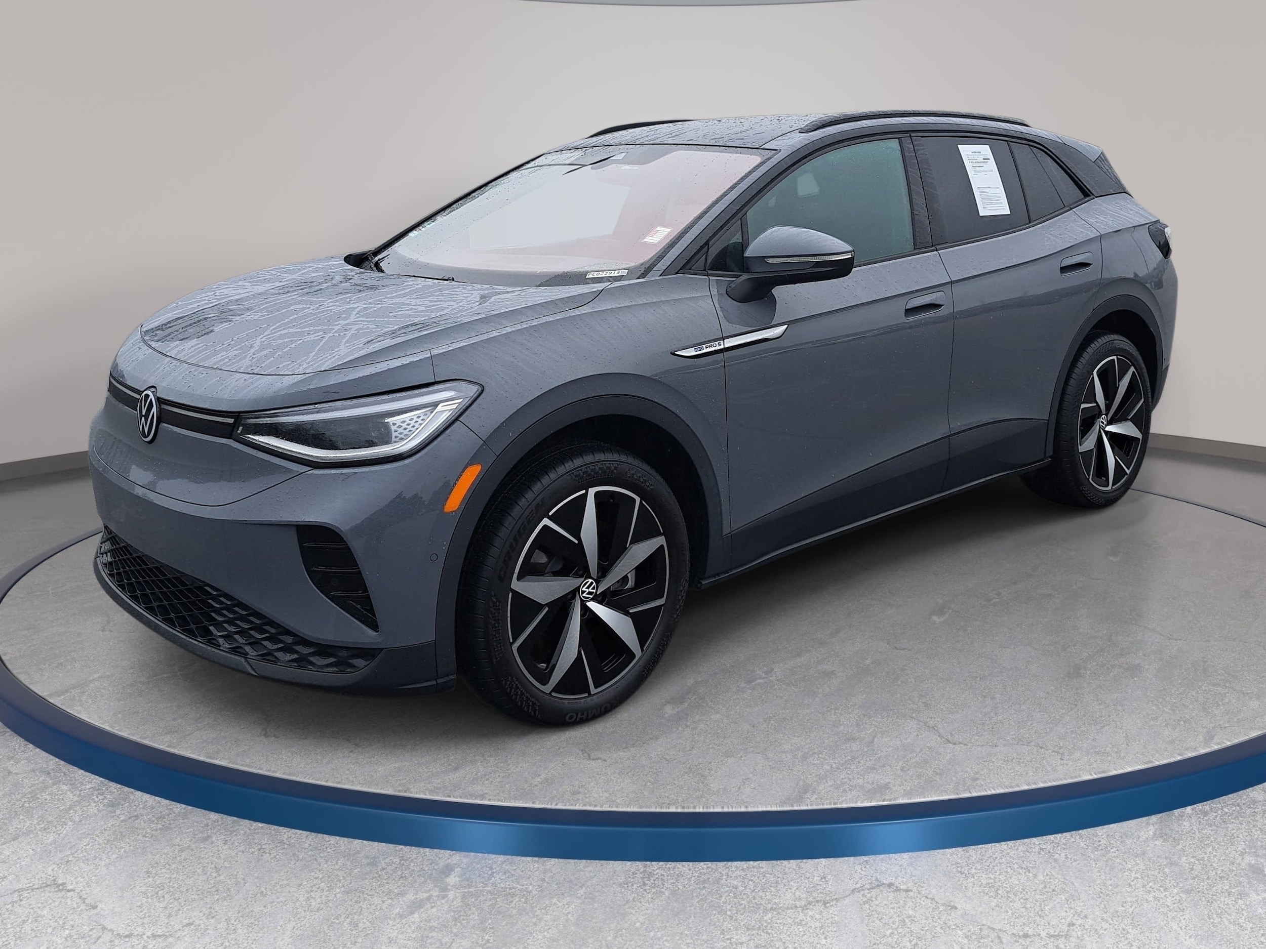 2023 Volkswagen ID.4 PRO S AWD's photo