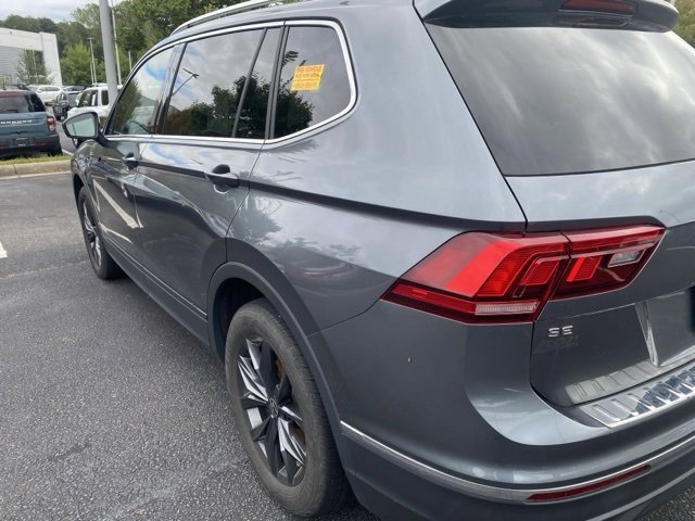 2023 Volkswagen Tiguan SE photo 2
