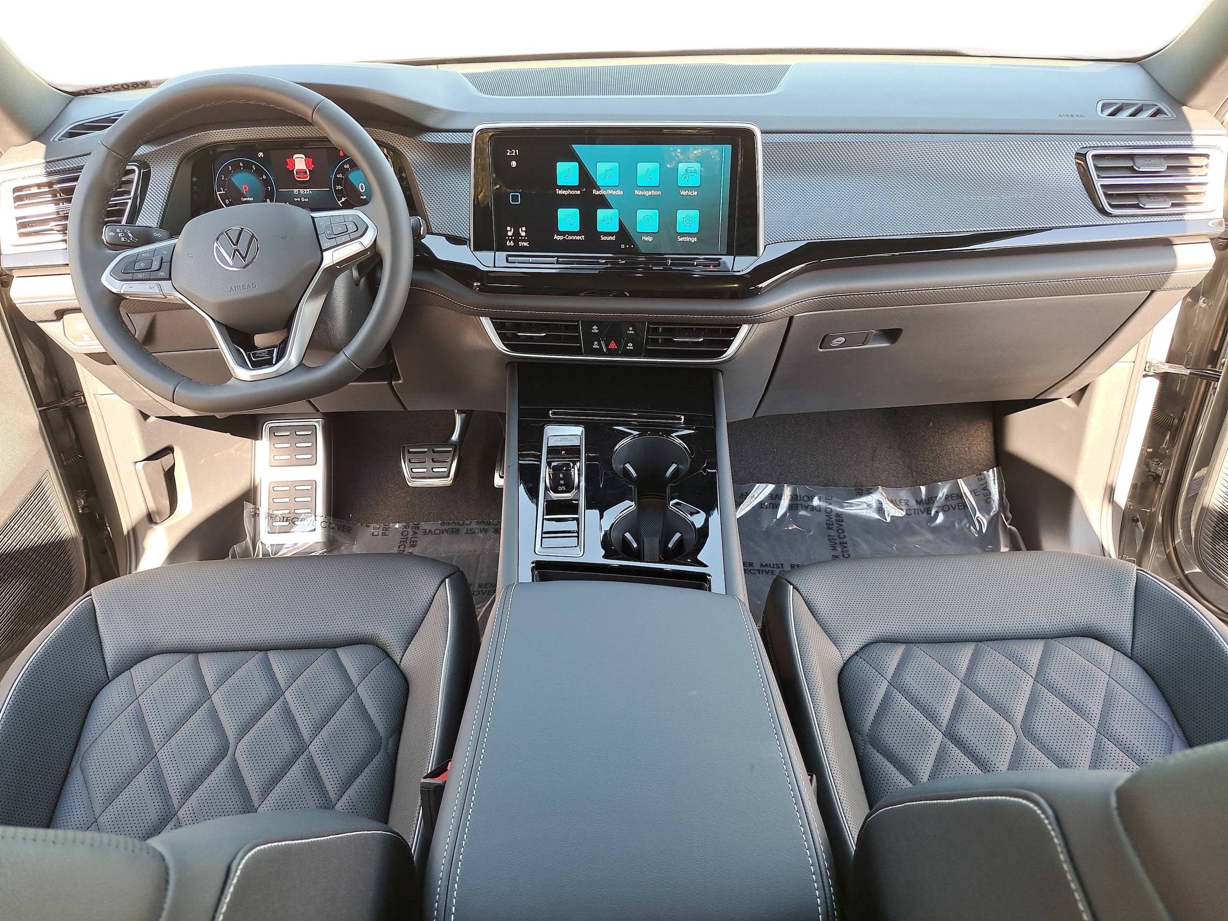 2026 Volkswagen Atlas Cross Sport SEL Premium R-LINE - Photo 9