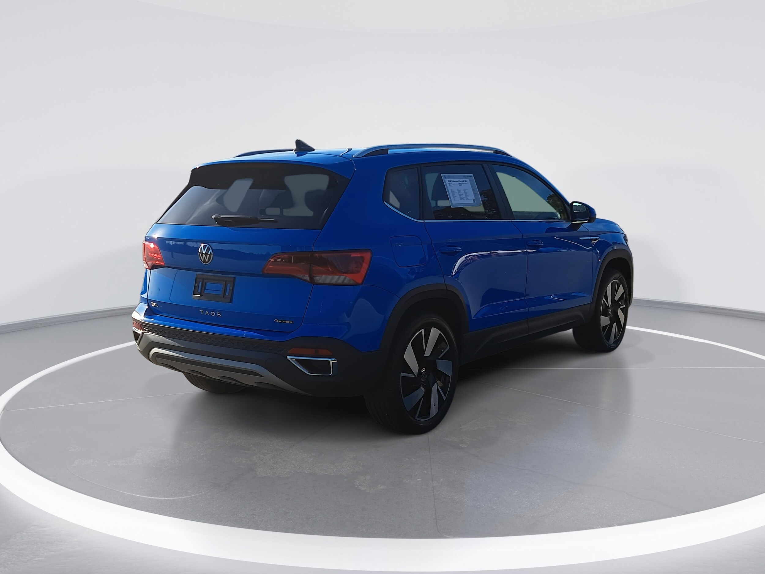 2024 Volkswagen Taos SEL photo 3