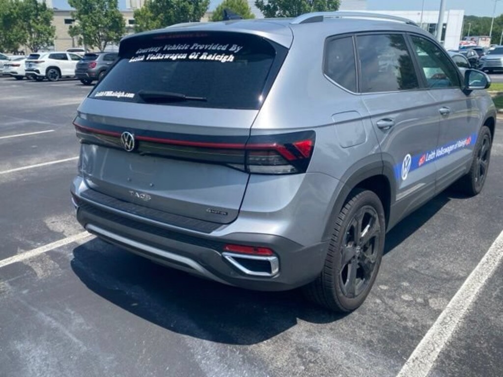 Used 2025 Volkswagen Taos 1.5T SEL SUV