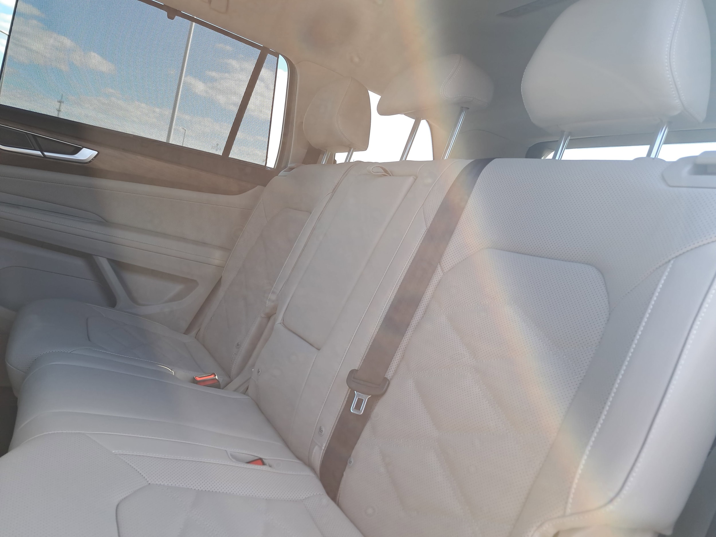 2026 Volkswagen Atlas SE w/Tech - Photo 15