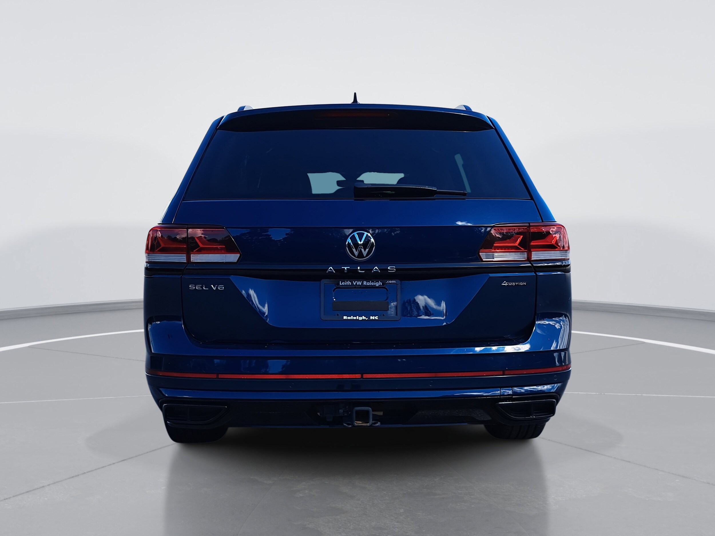2023 Volkswagen Atlas V6 SEL R-Line photo 4
