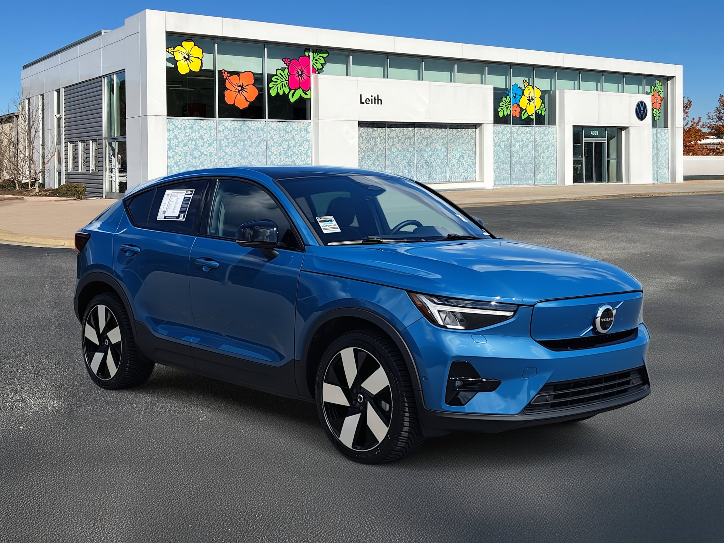 2023 Volvo C40