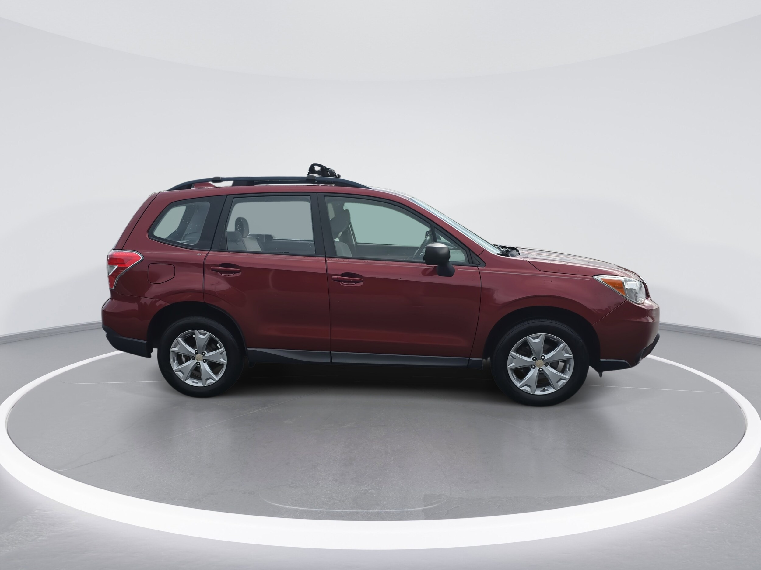 2016 Subaru Forester 2.5i photo 2